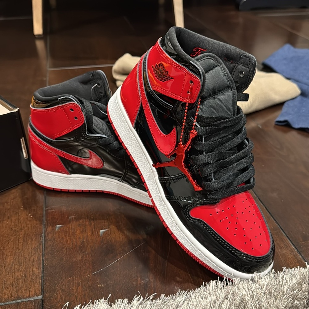 Air Jordan 1 Retro High OG GS Black/Varsity Red- White Noir Blanc Varsity Rogue